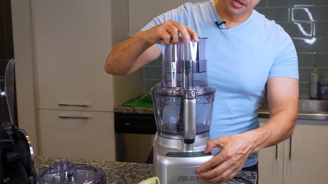 Cuisinart - Elemental 13-Cup Food Processor Review + Hummus Recipe смотреть онлайн