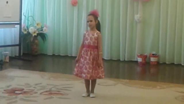 Ходит наша бабушка палочкой стуча Стих смотреть онлайн