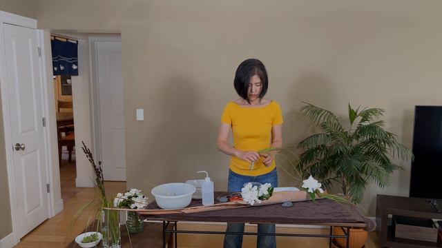 Floral Design For Four Seasons | Summer: Gardenia