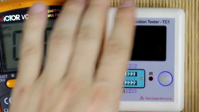 Новый мультифункциональный тестер с цветным экраном TC1 (LCR, ESR, BJT, MOSFET и пр.) смотреть онлайн