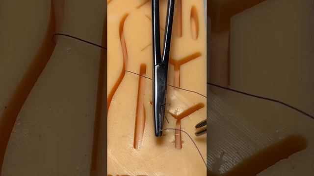 КАК ЗАШИТЬ РАНУ|SCALPEL.MED смотреть онлайн