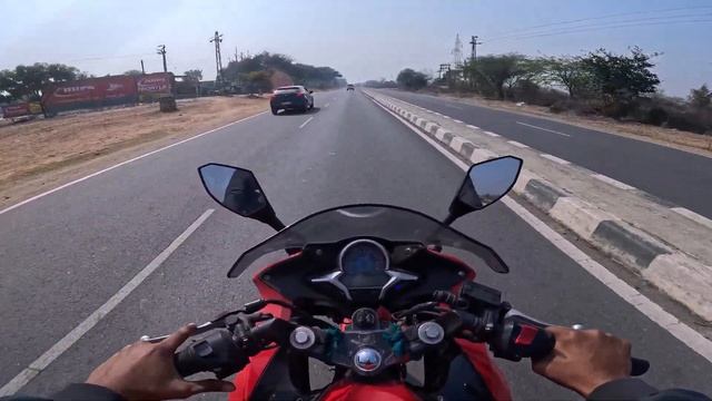 FIRST RIDE ON HONDA CBR 250R? || TOP SPEED ? || CUTE REACTION ? - RAHUL MAHARIA смотреть онлайн