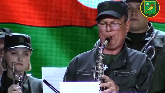 Ніч яка місячна смотреть онлайн