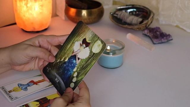 PICK A CARD FULL MOON IN TAURUS | BEAUTIFUL MESSAGE TAROT READING Moon Oracle Cards смотреть онлайн