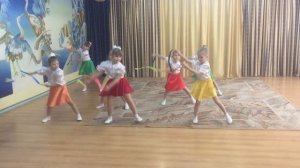 Танец "Я и Солнышко"