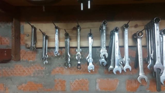 Простое удобное хранение отвёрток в гараже смотреть онлайн