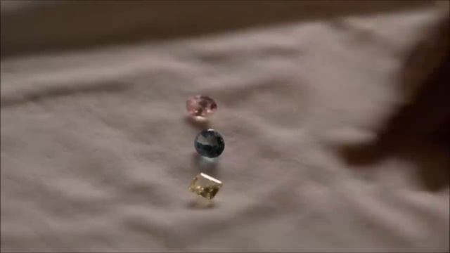 White Collar, Pick a diamond. смотреть онлайн