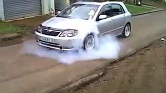 Toyota Runx stil standing смотреть онлайн