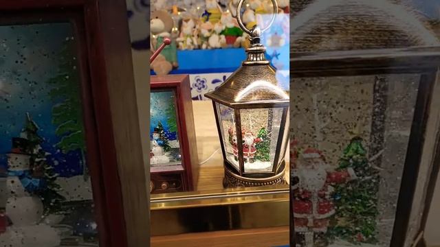 ГУМ, Москва, Красная площадь, скоро праздник, Новый год... смотреть онлайн