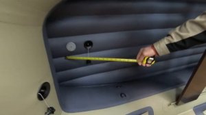 Лодка Reef Triton 370 Fi S-MAX с интегрированными фальшбортами