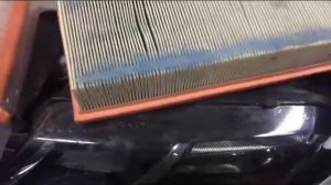 Замена воздушного фильтра Рено Дастер 2.0