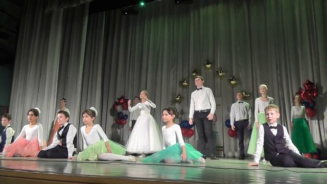 25.11.2016 90 лет ВОГ в Казани. Глухие школьники 03095 смотреть онлайн