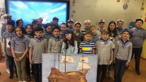 Бескозырка белая