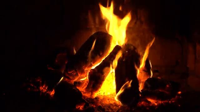 Cozy Fireplace?The sound of wood cracking can create a relaxing environment for deep sleep. смотреть онлайн