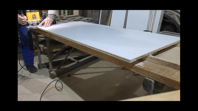 Раскрой ЛДСП циркулярной пилой и правилом. Мебель из ЛДСП своими руками. Монтаж Канта. смотреть онлайн