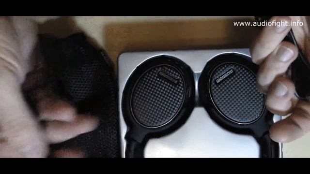Ausdom M05. Распаковка bluetooth гарнитуры. смотреть онлайн