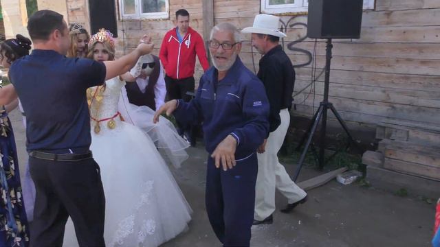 3 8 2022 2 цыганская свадьба смотреть онлайн