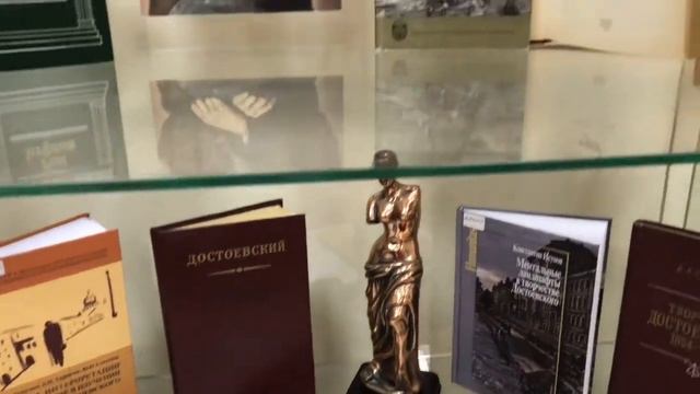 Обзор выставки Психолог мыслитель смотреть онлайн