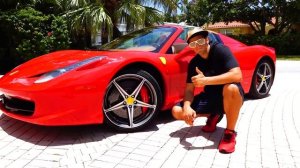 Влад и Никита играют с игрушечными машинками   Сборник видео для детей