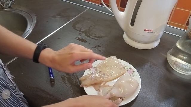 3 СПОСОБА ОЧИСТИТЬ И ПРИГОТОВИТЬ КАЛЬМАРА