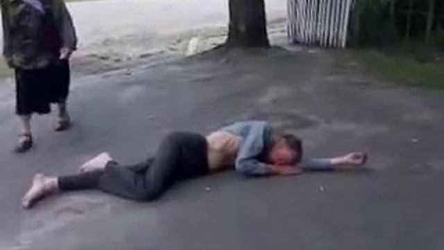 алкаш валяется смотреть онлайн