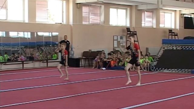 Акробатика - Тирасполь: Мужская пара - Рошка А., Советов А. смотреть онлайн