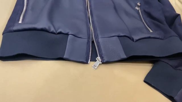 Кожаный бомбер на утеплителе смотреть онлайн