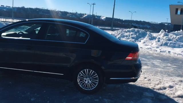 Volkswagen Passat, 2011 смотреть онлайн