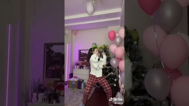 Это модный танец Арам зам зам ??? #аняпокров #покров подпишись и поставь ❤️ смотреть онлайн