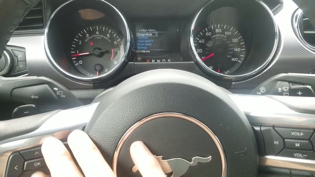 2016 Ford mustang Oil change required Maintenance Reset смотреть онлайн