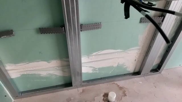 минеральная вата, розетки и прелесть (с блестками). Микро лайфхак :) смотреть онлайн
