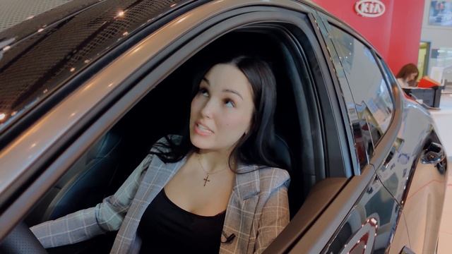 KIA Stinger 2021 смотреть онлайн