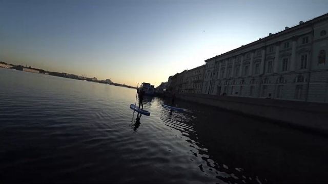 SupSurf.rent утро в центре Санкт-Петербурга смотреть онлайн