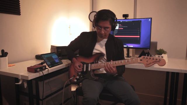 Arctic Monkeys - Big Ideas (Solo) + Tabs смотреть онлайн