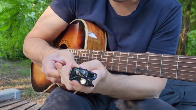 When you're an unlucky guitarist смотреть онлайн