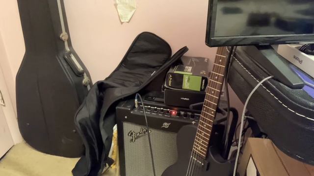 Trying to figure out this YT business with an iPhone and no external mic: FAIL смотреть онлайн