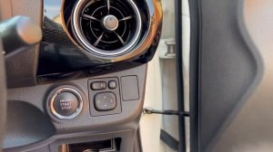 Обзор на Toyota Vitz 2019год