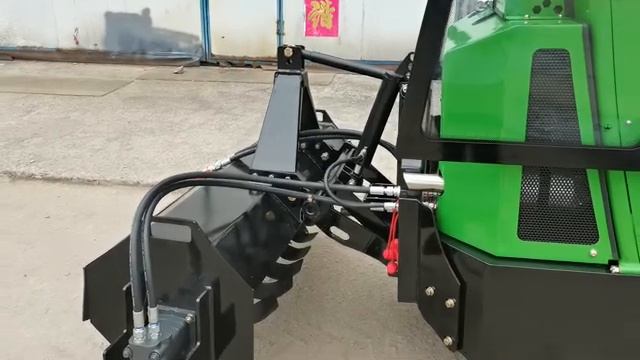 Роторный культиватор (почвофреза) на многофункциональных погрузчиках STEEL CAMEL смотреть онлайн