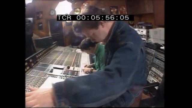 Belgian New Beat TV : Technotronic, (Aalst, Belgium) Studio Jo Bogaert, visit by Patrick de Meyer смотреть онлайн