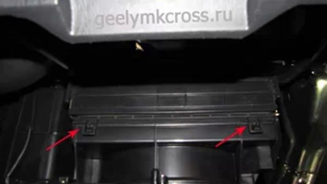 замена воздушного фильтра на джили мк кросс