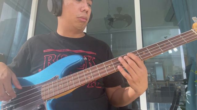Beautiful Ones (Suede) - Bass Cover смотреть онлайн