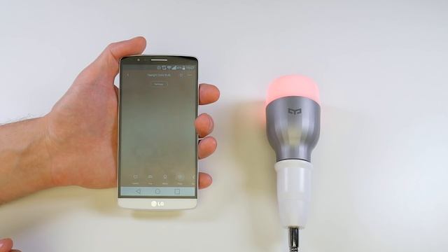 Xiaomi Mijia Yeelight Color - Умная светодиодная лампа с AliExpress - Обзор смотреть онлайн
