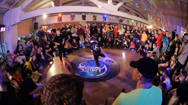 final 9yo bboy Power Jet vs Волчок - брейкданс, WINTER WARS 2021 смотреть онлайн