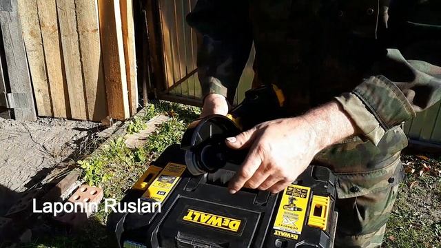 УШМ БОЛГАРКА DEWOLT DCG406N. Мое описание ))) смотреть онлайн