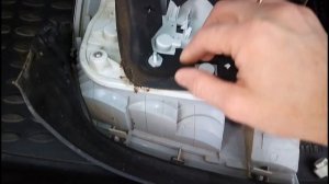 Как заменить задние габариты на opel astra h караван