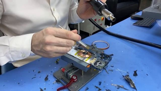 Правильная замена заднего стекла iPhone 12 Pro Max в 2022 году смотреть онлайн