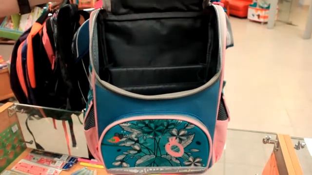 Обзор ранцев и рюкзаков от магазина "Фолиант" смотреть онлайн