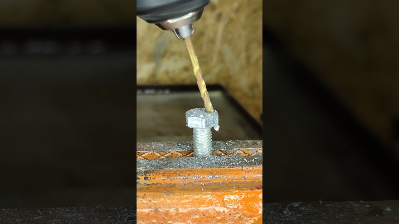 Электрики вам это не покажут! Как легко и быстро сделать скрутку проводов? #shorts смотреть онлайн