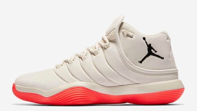 DECONSTRUCTED: NIKE REACT OR ADIDAS BOUNCE, BOOST? | Jordan Super.Fly 2017 Cushioning смотреть онлайн