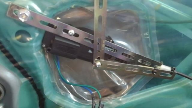 Ремонт сдвижной двери тойота эстима смотреть онлайн